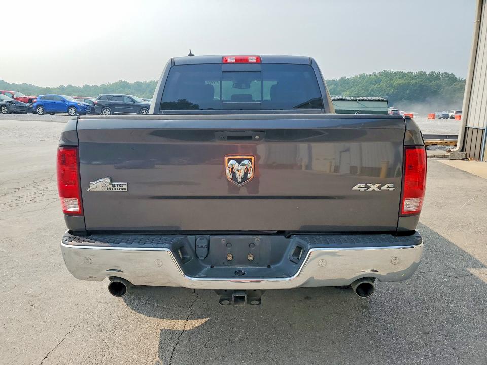 61169686 :رقم المزاد ، 1C6RR7LM2HS880758 vin ، 2017 Ram 1500 مزاد بيع