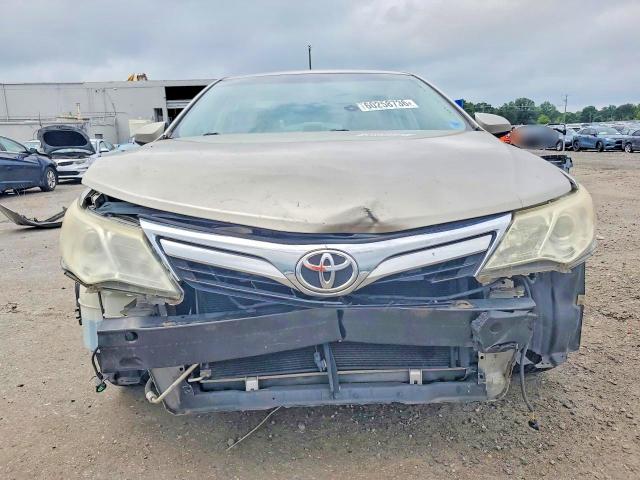 60258736 :رقم المزاد ، 4T4BF1FKXDR321520 vin ، 2013 Toyota Camry مزاد بيع