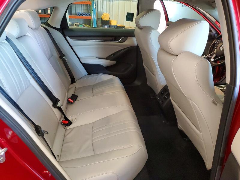 60448896 :رقم المزاد ، 1HGCV1F5XMA061607 vin ، 2021 Honda Accord مزاد بيع