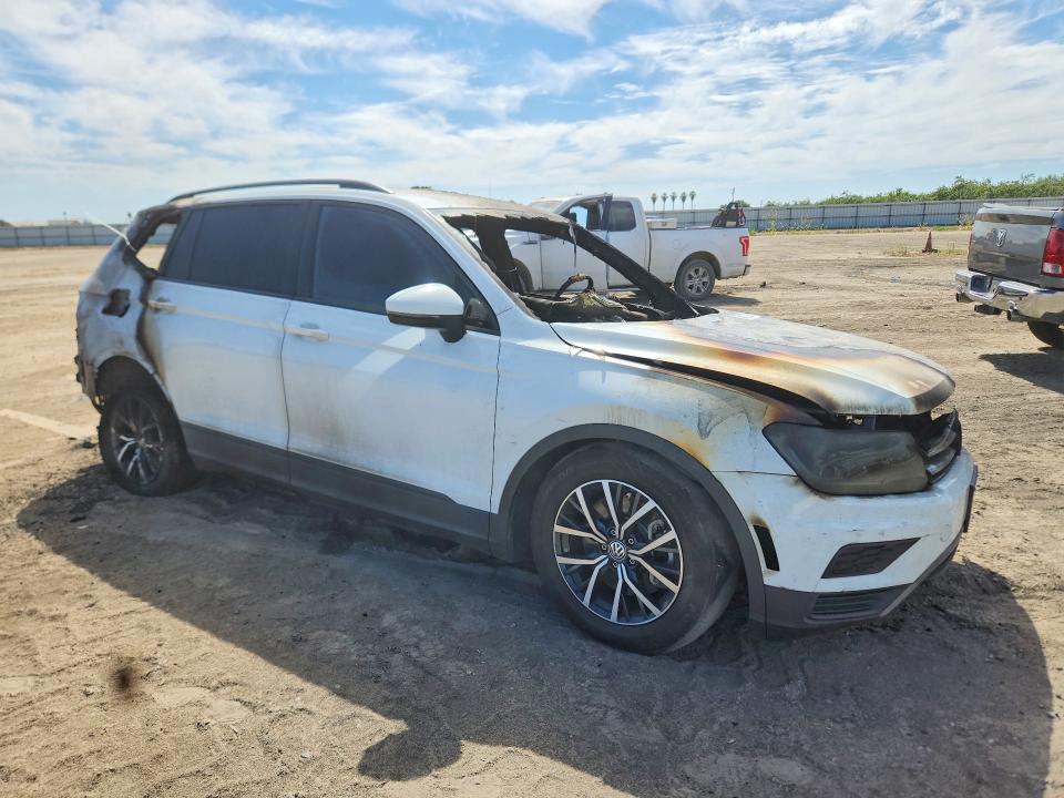 60112726 :رقم المزاد ، 3VV1B7AX8MM080719 vin ، 2021 Volkswagen Tiguan مزاد بيع