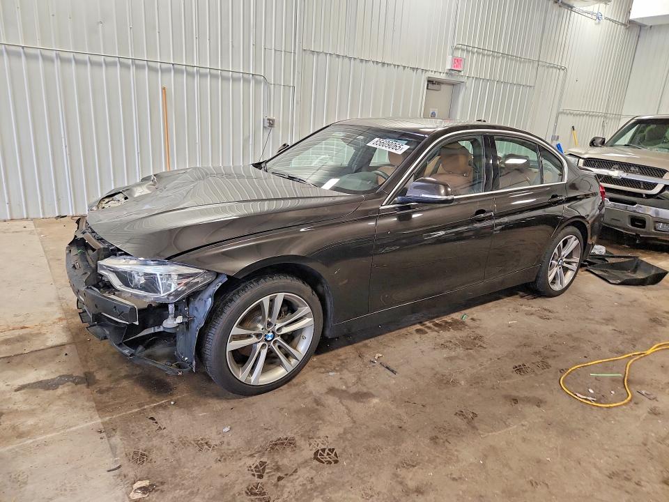 85609065 :رقم المزاد ، WBA8D9G37HNU61820 vin ، 2017 Bmw 330 مزاد بيع
