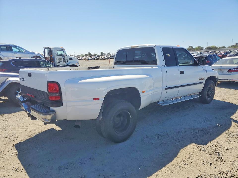 Aukcja sprzedaży 2001 Dodge Ram 3500, vin: 1B7MC33631J197431, numer aukcji: 63218616