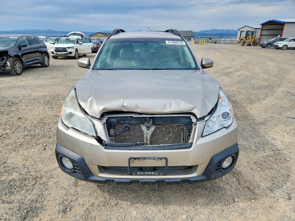 61008216 :رقم المزاد ، 4S4BRBCC1E3248095 vin ، 2014 Subaru Outback مزاد بيع