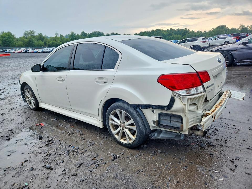 2014 Subaru Legacy მანქანა იყიდება აუქციონზე, vin: 4S3BMBA63E3037447, აუქციონის ნომერი: 62621956