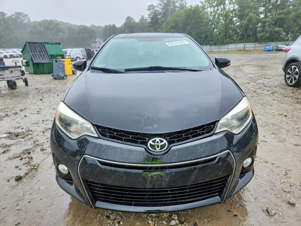 63141576 :رقم المزاد ، 2T1BURHE8FC359757 vin ، 2015 Toyota Corolla مزاد بيع