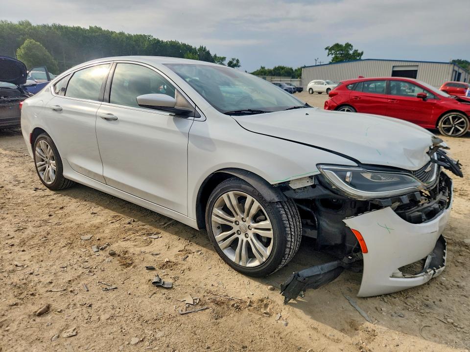 Продаж на аукціоні авто 2015 Chrysler 200, vin: 1C3CCCAB7FN667492, номер лоту: 61495676