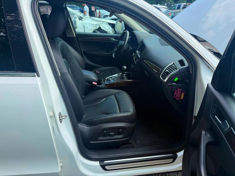 63611556 :رقم المزاد ، WA1LFAFP0CA06698 vin ، 2012 Audi Q5 مزاد بيع