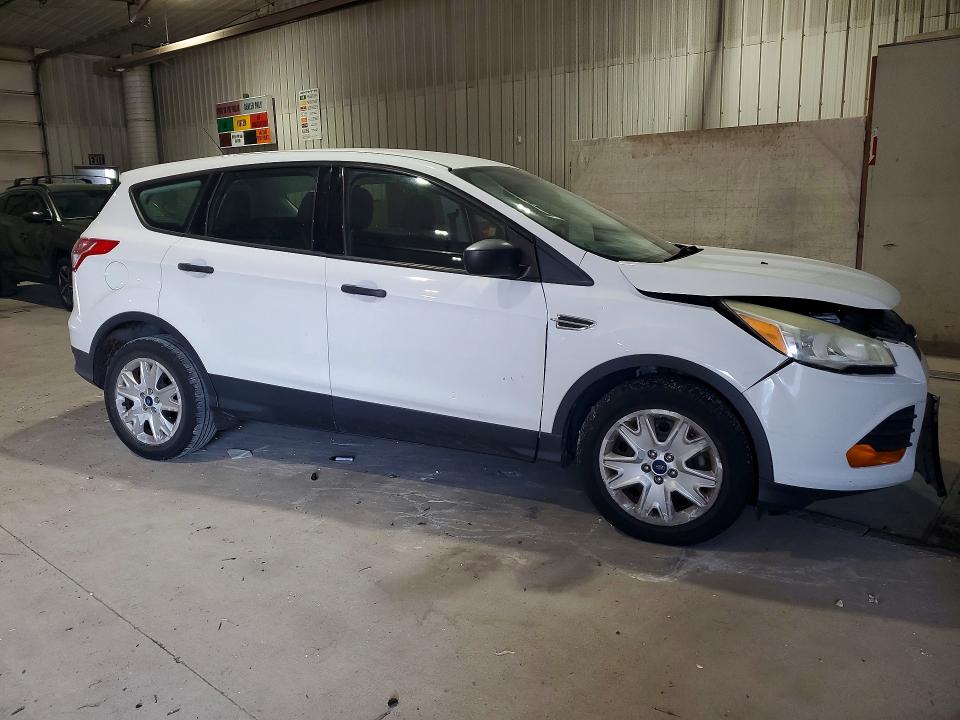 61147976 :رقم المزاد ، 1FMCU0F75EUD44845 vin ، 2014 Ford Escape مزاد بيع