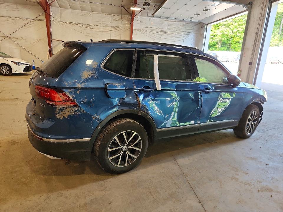 60755756 :رقم المزاد ، 3VV2B7AX3LM134608 vin ، 2020 Volkswagen Tiguan مزاد بيع