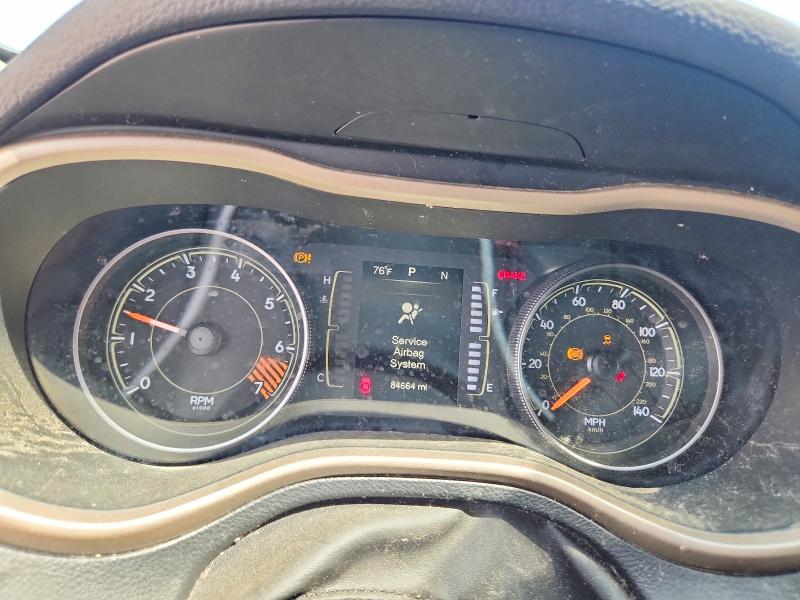 Продажа на аукционе авто 2015 Jeep Cherokee, vin: 1C4PJMCBXFW598524, номер лота: 62252616