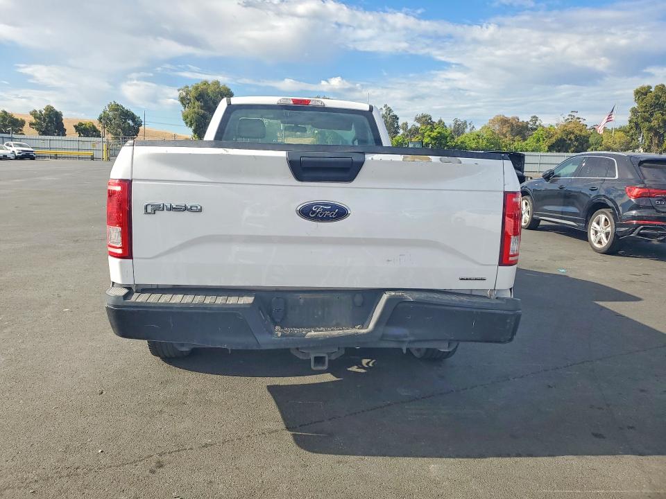 Продажа на аукционе авто 2015 Ford F150, vin: 1FTMF1C82FKD70287, номер лота: 61696486