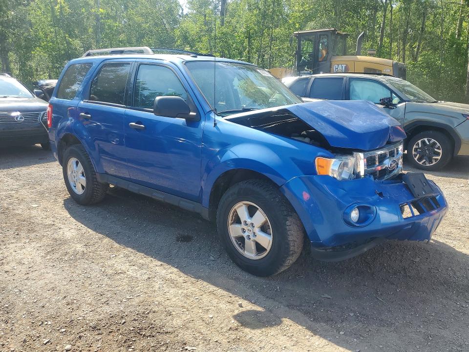 60180396 :رقم المزاد ، 1FMCU0DG1BKA15666 vin ، 2011 Ford Escape مزاد بيع