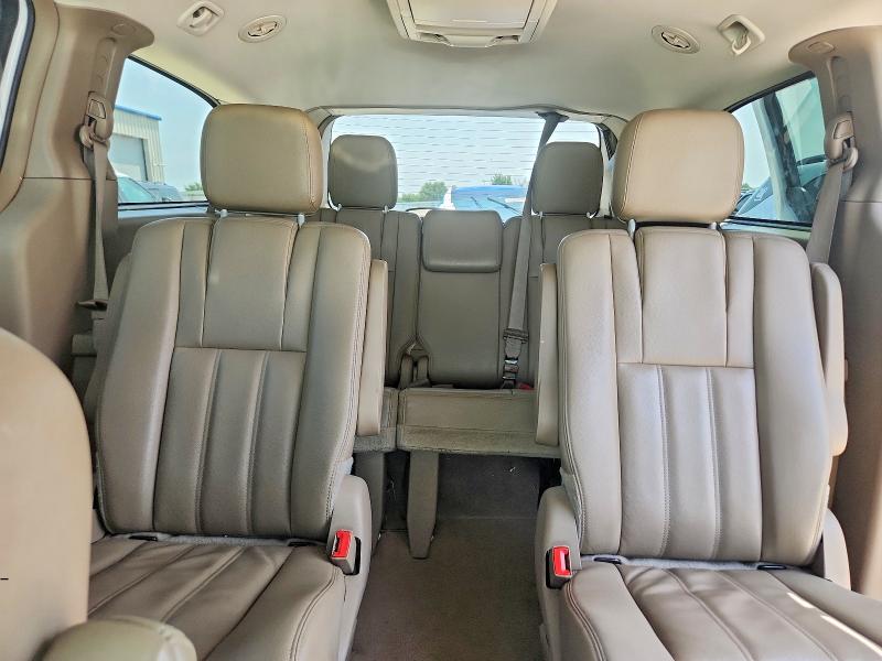 Продажа на аукционе авто 2015 Chrysler Town & Country, vin: 2C4RC1BG1FR637203, номер лота: 61871676