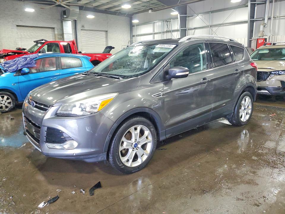 59862396 :رقم المزاد ، 1FMCU9JX9FUB28106 vin ، 2015 Ford Escape مزاد بيع