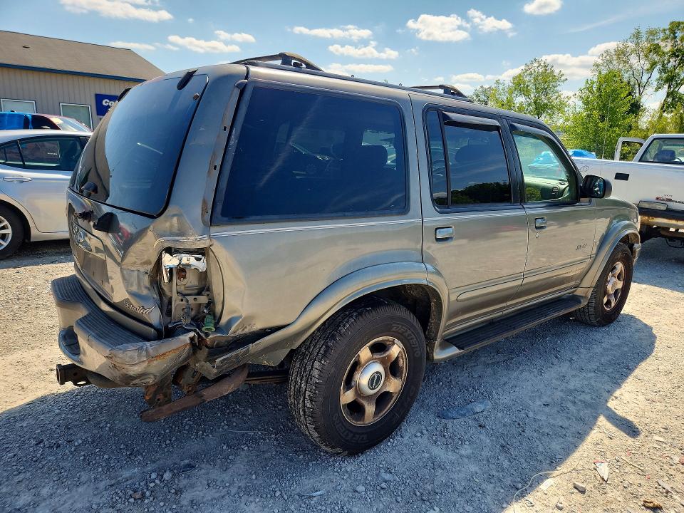 Продаж на аукціоні авто 2000 Ford Explorer, vin: 1FMZU85P3YZB88497, номер лоту: 61638426