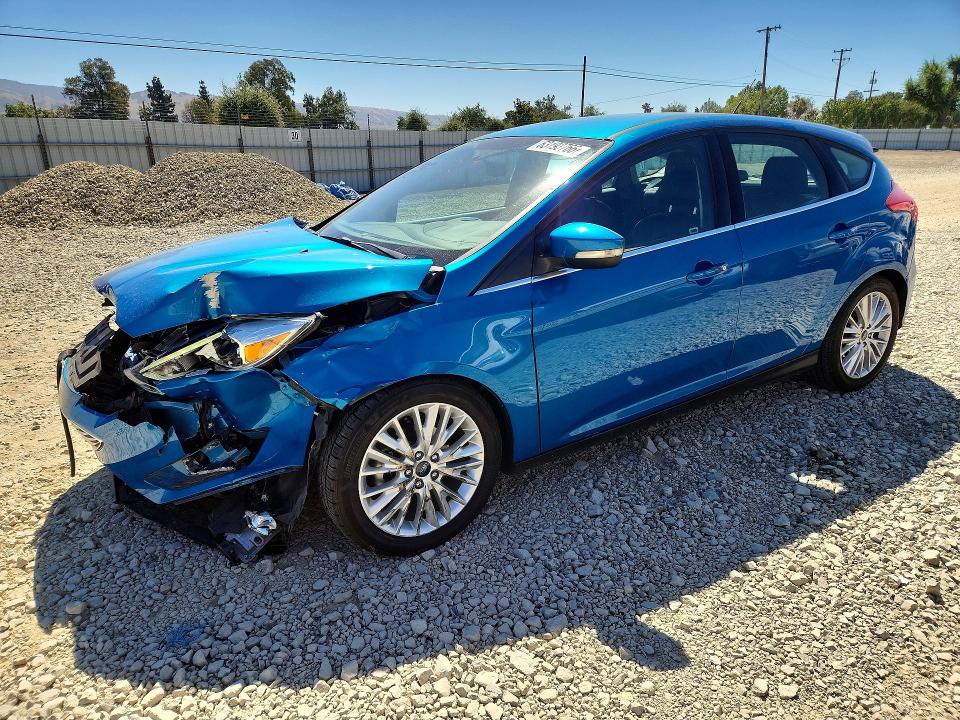 63193766 :رقم المزاد ، 1FADP3N26GL387824 vin ، 2016 Ford Focus مزاد بيع
