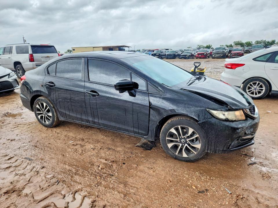 61397636 :رقم المزاد ، 19XFB2F88FE059553 vin ، 2015 Honda Civic مزاد بيع