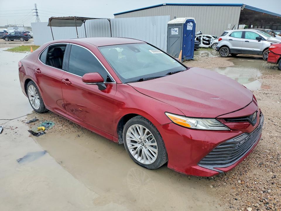 Продажа на аукционе авто 2018 Toyota Camry, vin: 4T1B11HK0JU508167, номер лота: 60680936
