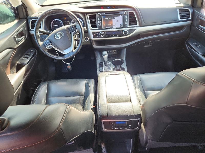 2018 Toyota Highlander მანქანა იყიდება აუქციონზე, vin: 5TDJZRFH2JS801930, აუქციონის ნომერი: 60611936