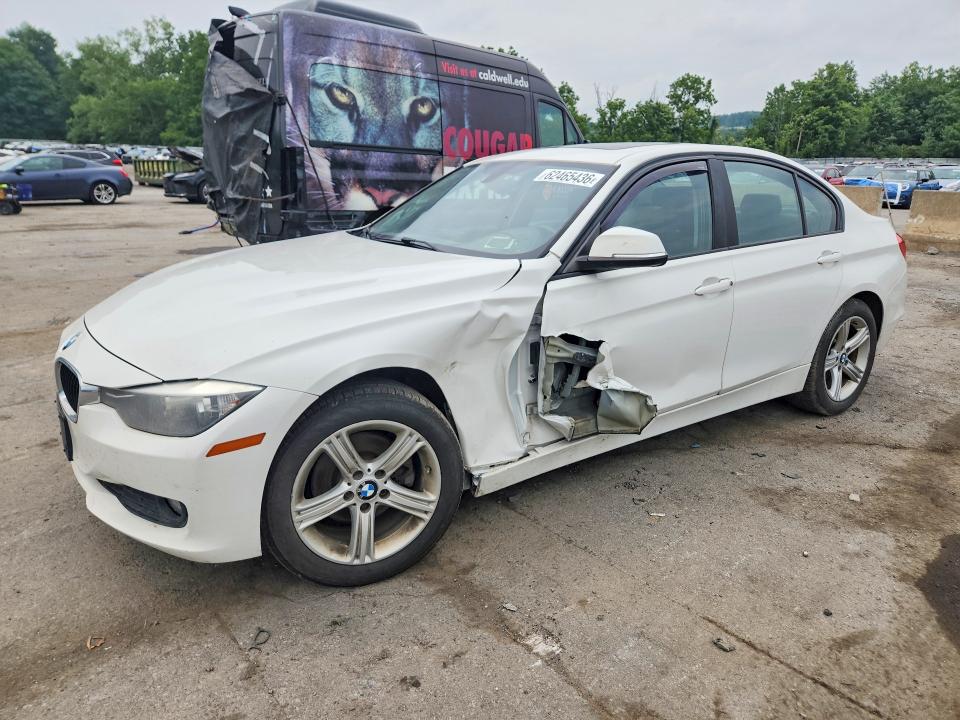 Продаж на аукціоні авто 2015 Bmw 320, vin: WBA3C3G50FNS75688, номер лоту: 62465436