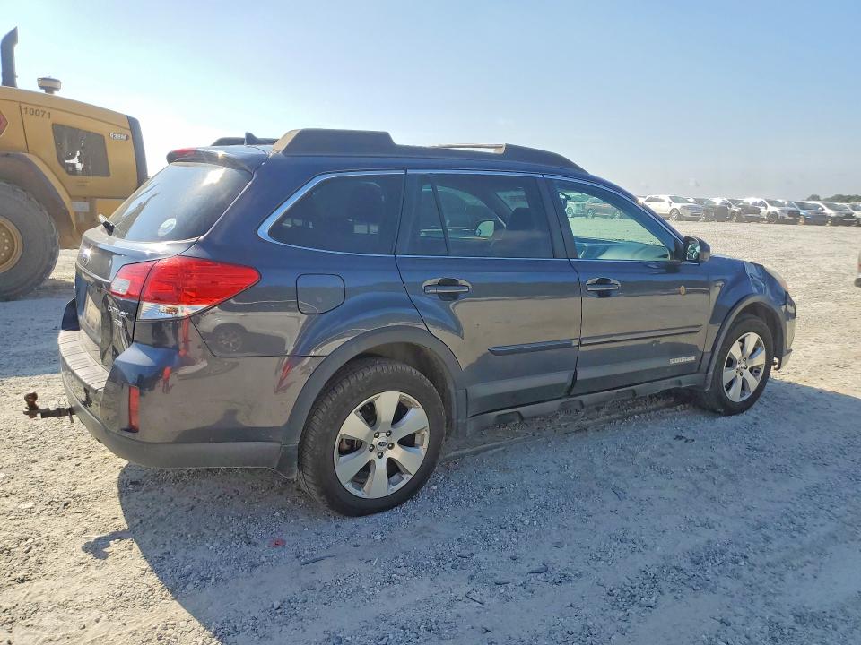 59859766 :رقم المزاد ، 4S4BRDLC1B2440078 vin ، 2011 Subaru Outback مزاد بيع