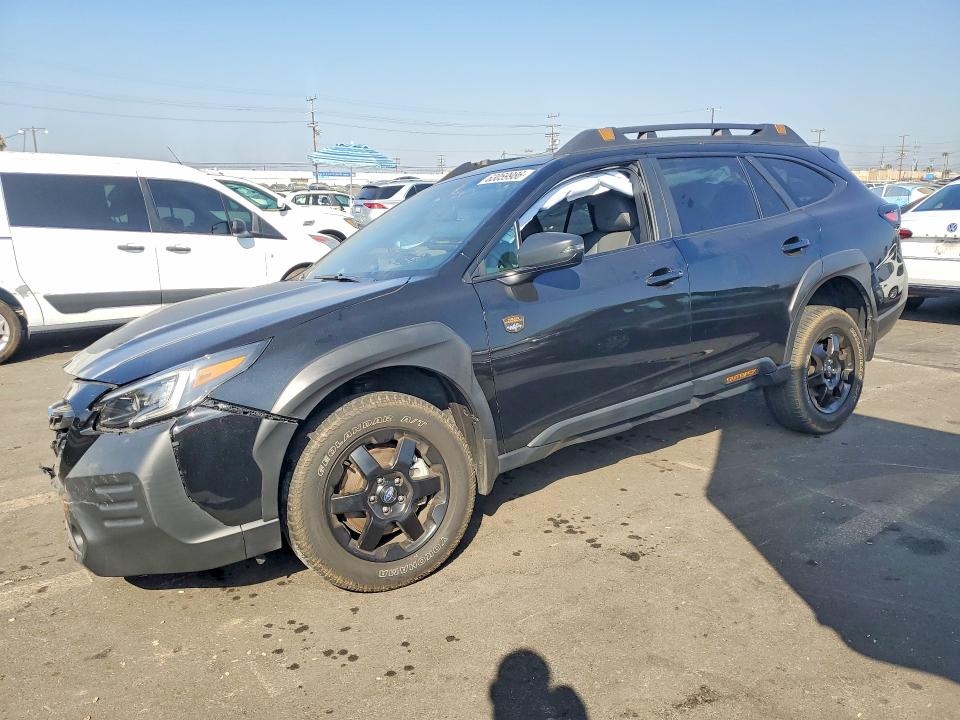 63059986 :رقم المزاد ، 4S4BTGUD3N3278186 vin ، 2022 Subaru Outback مزاد بيع