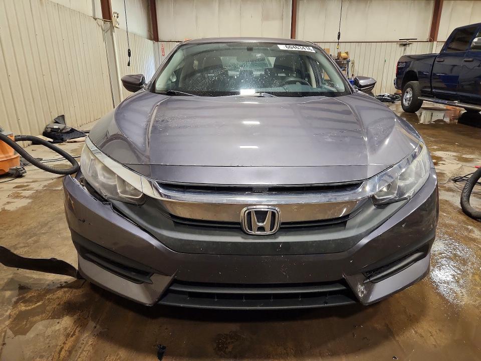 60463416 :رقم المزاد ، 19XFC2F74HE218298 vin ، 2017 Honda Civic مزاد بيع