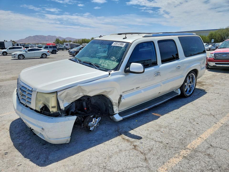 2003 Cadillac Escalade მანქანა იყიდება აუქციონზე, vin: 3GYFK66N53G317972, აუქციონის ნომერი: 60972386