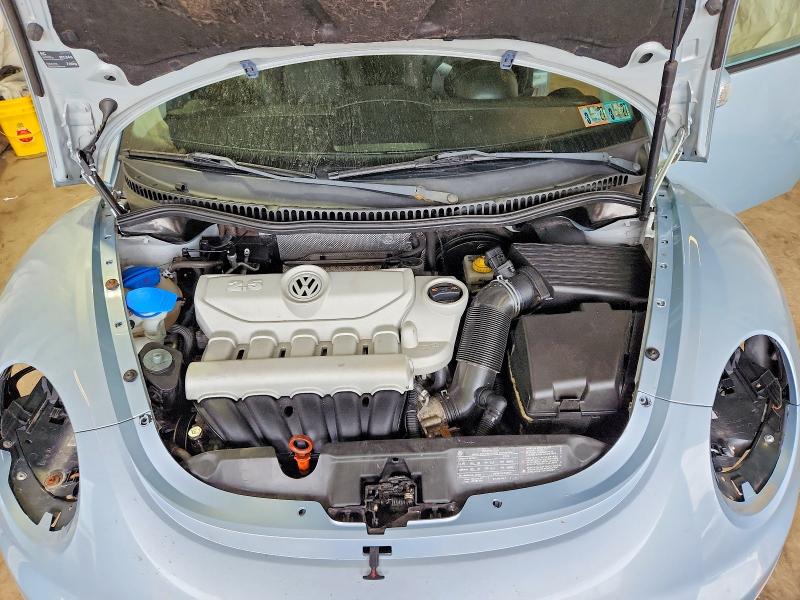 2010 Volkswagen New Beetle მანქანა იყიდება აუქციონზე, vin: 3VWRG3AG1AM014355, აუქციონის ნომერი: 62757136