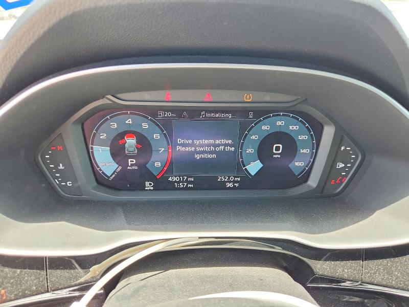 62005766 :رقم المزاد ، WA1DECF35N1113217 vin ، 2022 Audi Q3 مزاد بيع