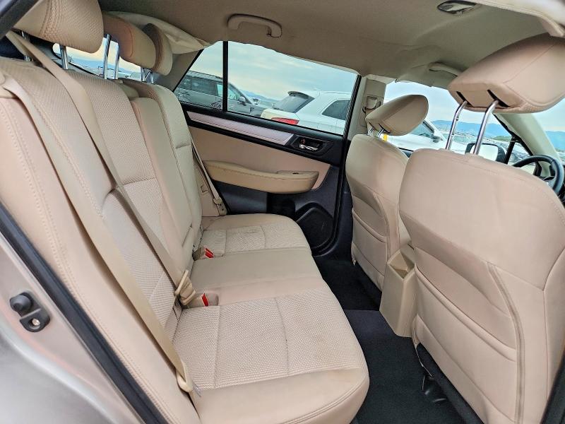 61112036 :رقم المزاد ، 4S4BSACC1H3315264 vin ، 2017 Subaru Outback مزاد بيع