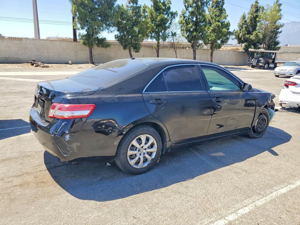 2011 Toyota Camry მანქანა იყიდება აუქციონზე, vin: 4T4BF3EK9BR218731, აუქციონის ნომერი: 63184276