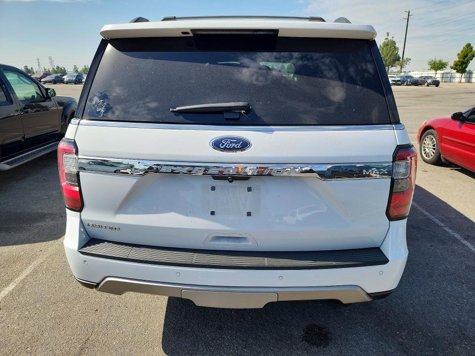 Продажа на аукционе авто 2018 Ford Expedition, vin: 1FMJK1KT2JEA18253, номер лота: 61439136