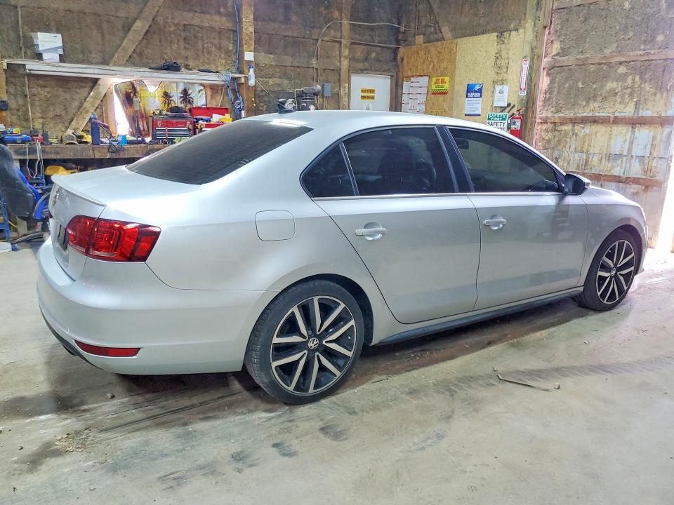 60308716 :رقم المزاد ، 3VW5T7AJ6EM360890 vin ، 2014 Volkswagen Jetta مزاد بيع