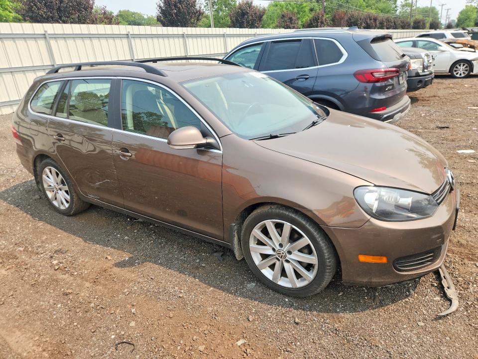 60648586 :رقم المزاد ، 3VWPP7AJ8EM626780 vin ، 2014 Volkswagen Jetta مزاد بيع