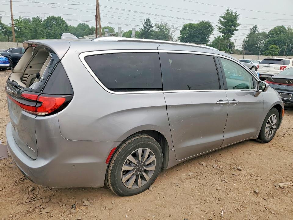 61313746 :رقم المزاد ، 2C4RC1L71MR594686 vin ، 2021 Chrysler Pacifica مزاد بيع
