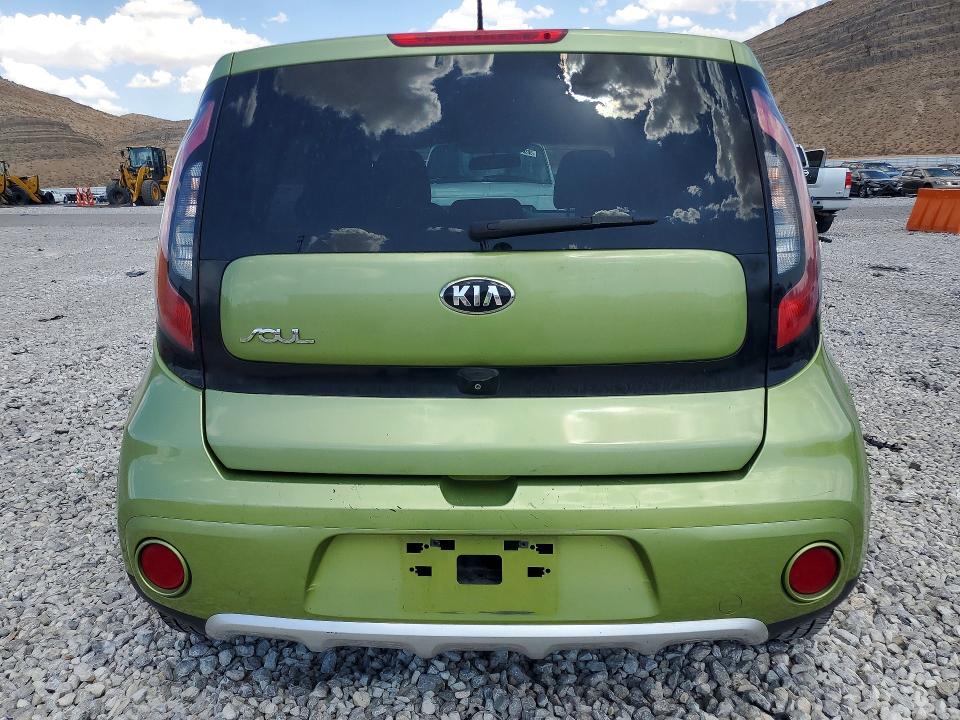 2018 Kia Soul მანქანა იყიდება აუქციონზე, vin: KNDJP3A51J7893395, აუქციონის ნომერი: 63112196