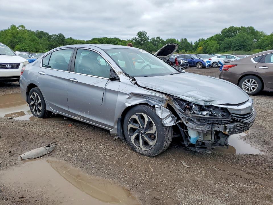 2016 Honda Accord მანქანა იყიდება აუქციონზე, vin: 1HGCR2F87GA088711, აუქციონის ნომერი: 59895036