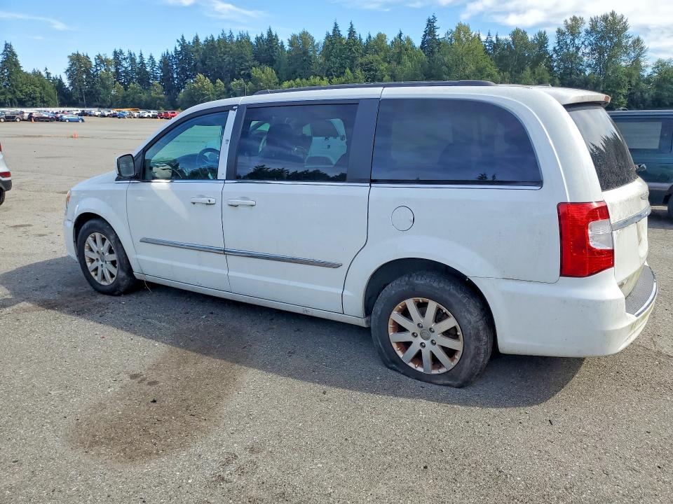 2015 Chrysler Town & Country მანქანა იყიდება აუქციონზე, vin: 2C4RC1BG7FR545528, აუქციონის ნომერი: 63353346