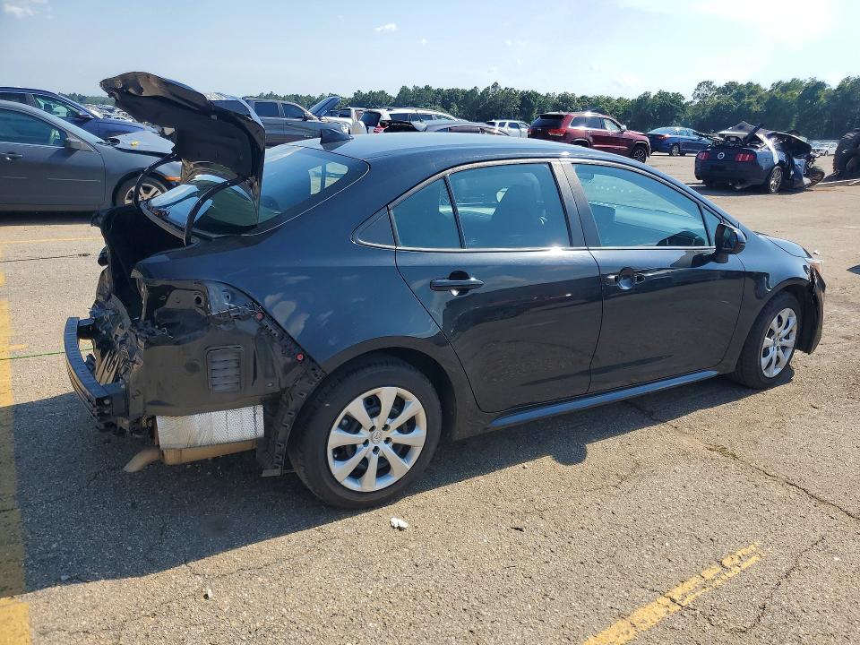 59667806 :رقم المزاد ، 5YFEPMAE0NP338692 vin ، 2022 Toyota Corolla مزاد بيع