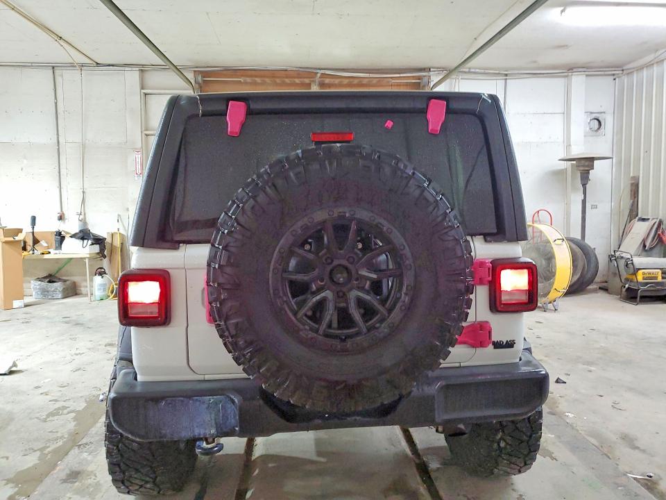 2021 Jeep Wrangler Unlimited მანქანა იყიდება აუქციონზე, vin: 1C4HJXDN4MW504830, აუქციონის ნომერი: 60362706