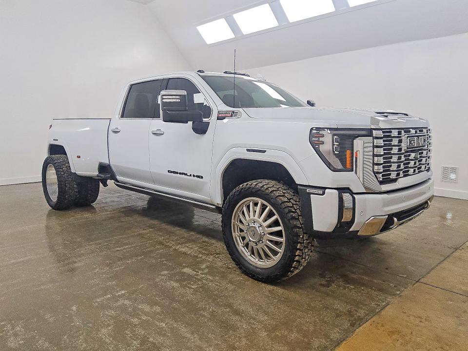 Продажа на аукционе авто 2026 Gmc Sierra, vin: 1GT4UWEY9TF138029, номер лота: 61980366