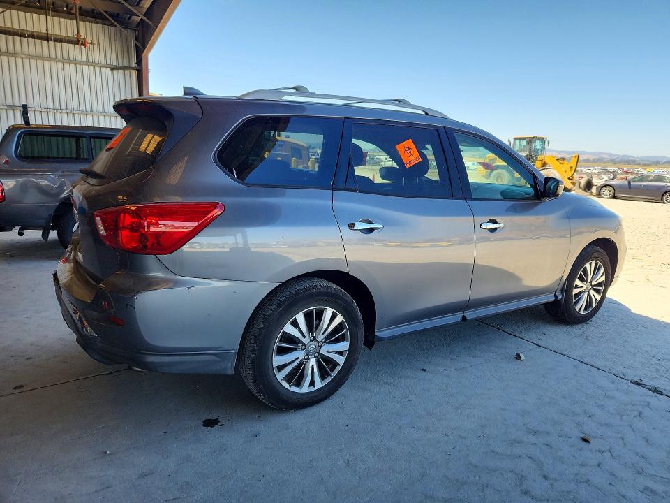 59735446 :رقم المزاد ، 5N1DR2MN4KC602602 vin ، 2019 Nissan Pathfinder مزاد بيع