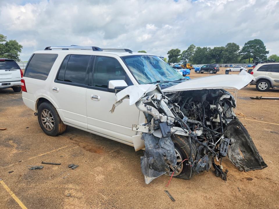 62105556 :رقم المزاد ، 1FMJU1K58CEF15435 vin ، 2012 Ford Expedition مزاد بيع