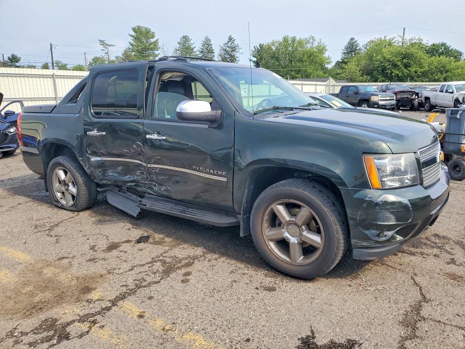 Продажа на аукционе авто 2013 Chevrolet Avalanche, vin: 3GNTKGE7XDG261070, номер лота: 62819246