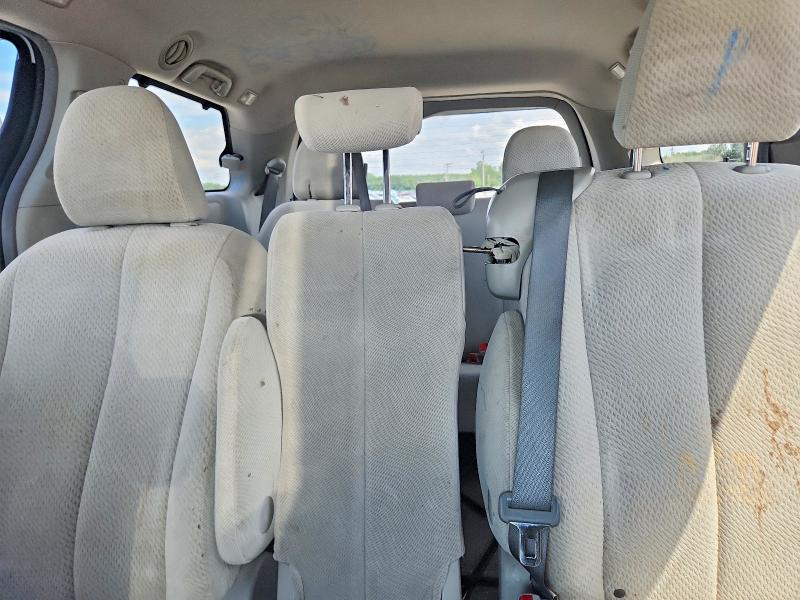 61245976 :رقم المزاد ، 5TDKK3DC0CS210821 vin ، 2012 Toyota Sienna مزاد بيع