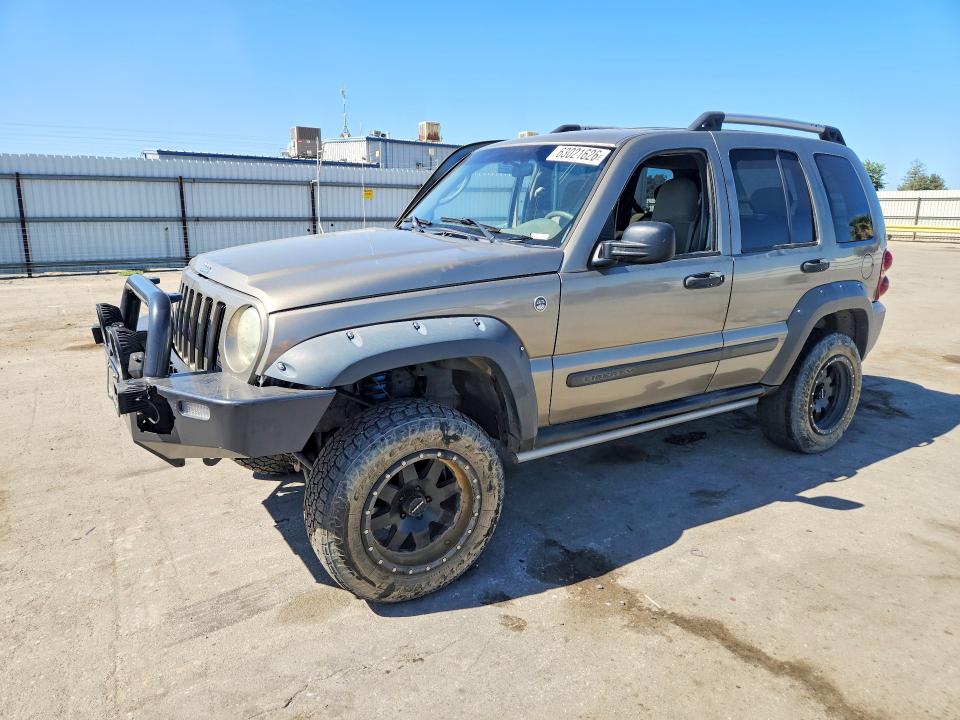 63021626 :رقم المزاد ، 1J4GL38K56W174580 vin ، 2006 Jeep Liberty مزاد بيع