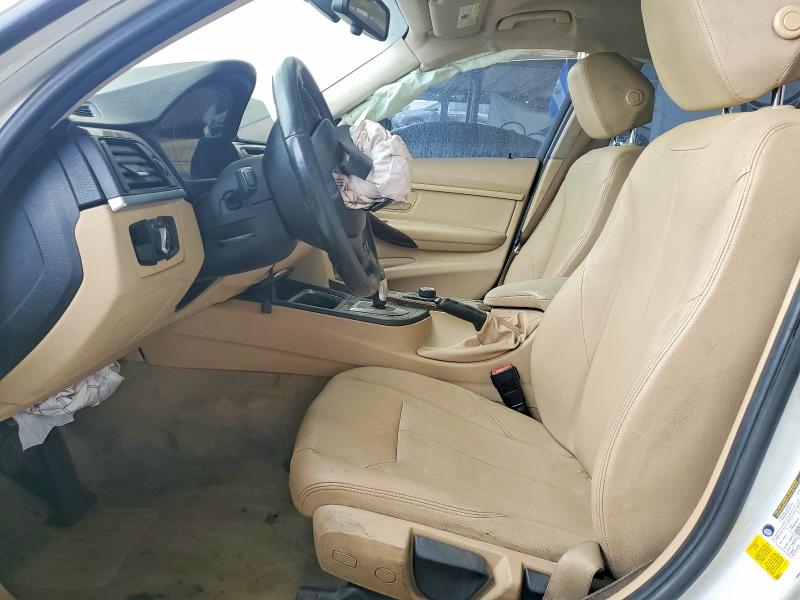 57184816 :رقم المزاد ، WBA3B1C57EP680687 vin ، 2014 Bmw 320 مزاد بيع