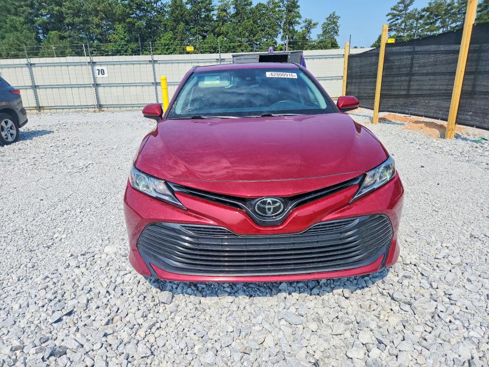 Auction sale of the 2019 Toyota Camry, vin: 4T1B11HK6KU756585, lot number: 62800916