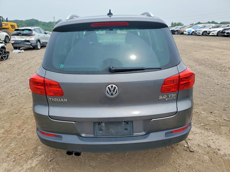 2012 Volkswagen Tiguan მანქანა იყიდება აუქციონზე, vin: WVGBV7AX5CW000443, აუქციონის ნომერი: 61869606